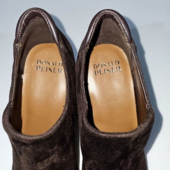 Donald Pliner Tanah Bootie Womens 9.5 Brown Stretch Suede Shootie Fall Wedge - Picture 9 of 14